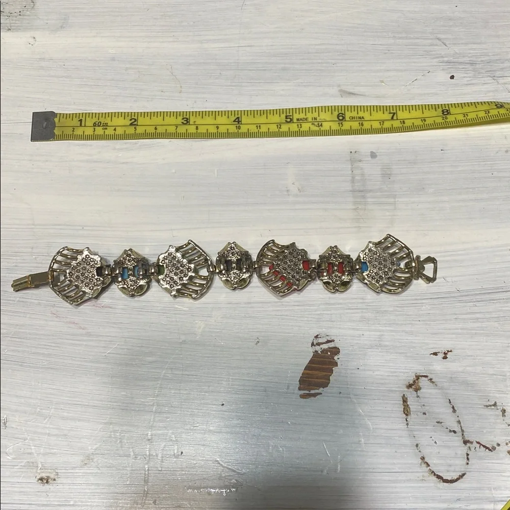 PRETTY Vintage Glass & gold tone Matrix Bracelet jewelry